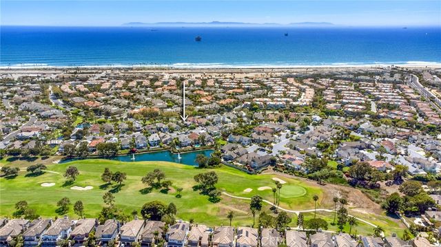 19381 Woodlands Dr, Huntington Beach, CA 92648