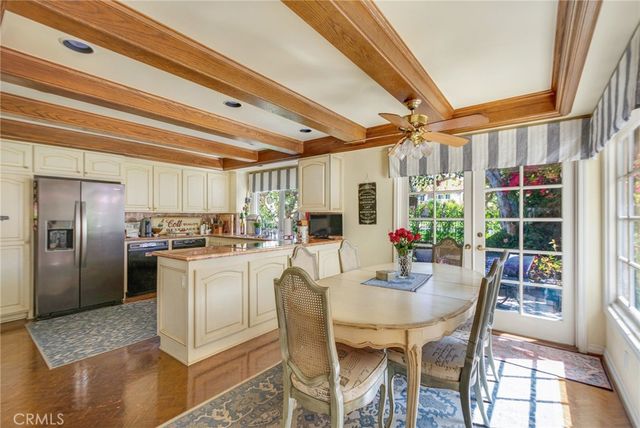 19381 Woodlands Dr, Huntington Beach, CA 92648