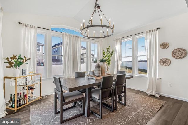 10103 GOVERNORS LN, Fredericksburg, VA 22408