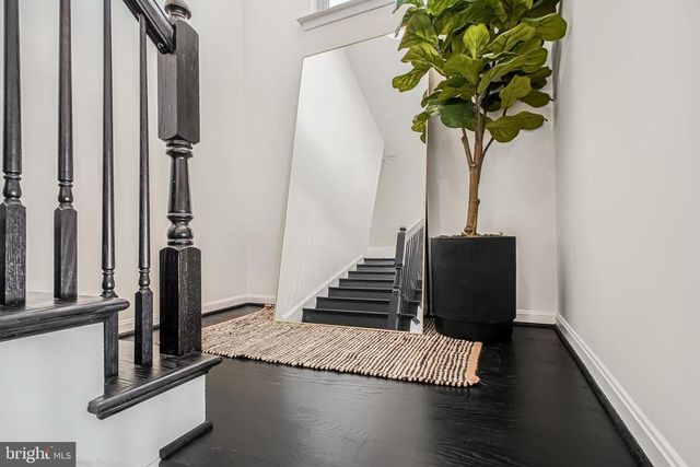 10103 GOVERNORS LN, Fredericksburg, VA 22408