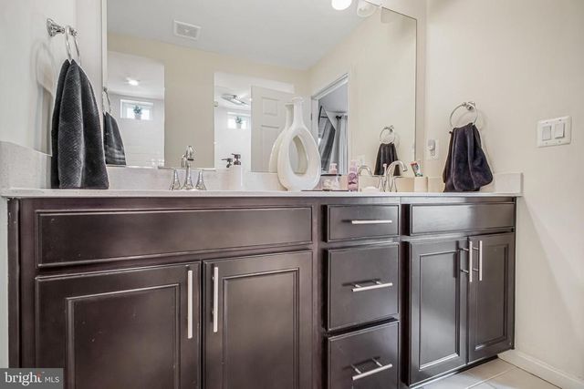 10103 GOVERNORS LN, Fredericksburg, VA 22408