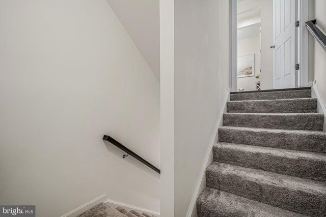 10103 GOVERNORS LN, Fredericksburg, VA 22408