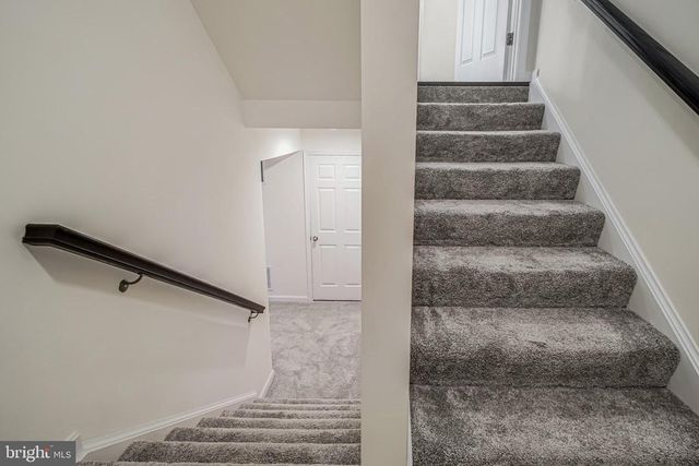 10103 GOVERNORS LN, Fredericksburg, VA 22408