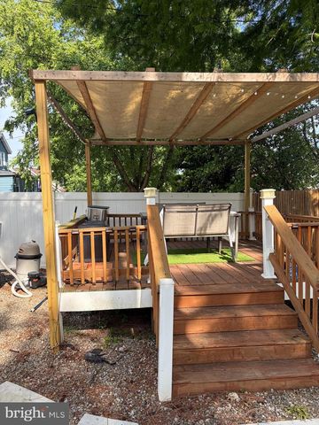 4501 FOREST VIEW AVE, Baltimore, MD 21206