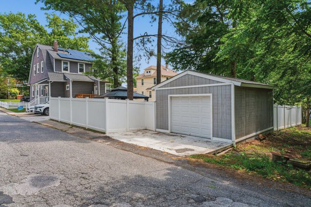 4501 FOREST VIEW AVE, Baltimore, MD 21206