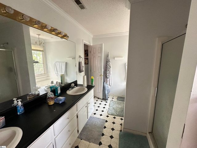 106 Clearmont Court, Easley, SC 29642