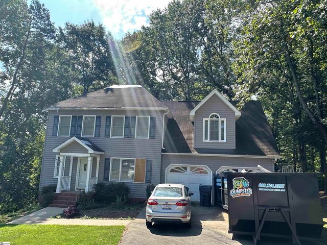 106 Clearmont Court, Easley, SC 29642