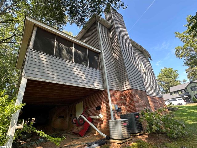 106 Clearmont Court, Easley, SC 29642