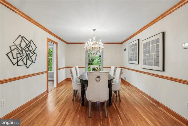 8516 THORNDEN TER, Bethesda, MD 20817