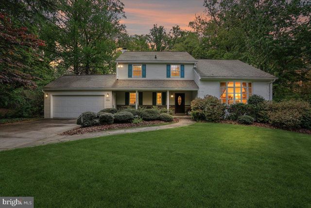 8516 THORNDEN TER, Bethesda, MD 20817
