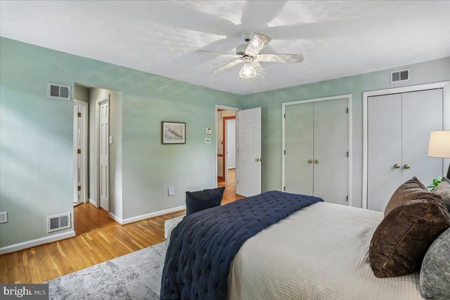 8516 THORNDEN TER, Bethesda, MD 20817