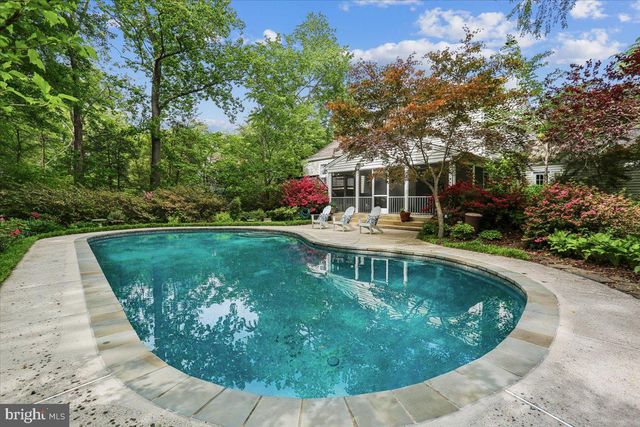 8516 THORNDEN TER, Bethesda, MD 20817