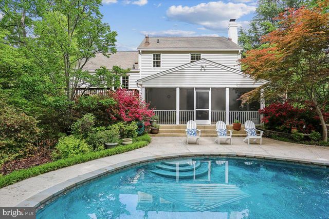 8516 THORNDEN TER, Bethesda, MD 20817