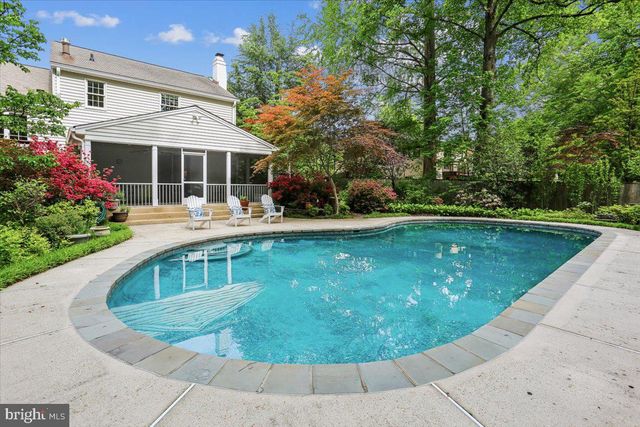 8516 THORNDEN TER, Bethesda, MD 20817