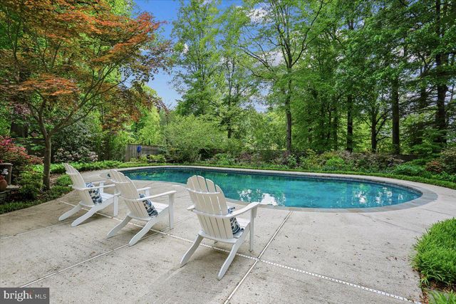 8516 THORNDEN TER, Bethesda, MD 20817