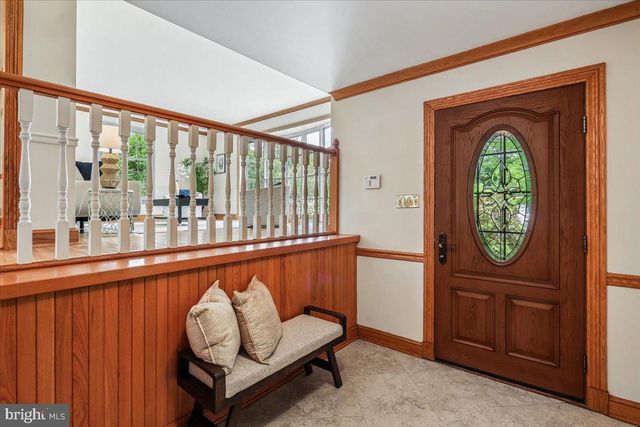 8516 THORNDEN TER, Bethesda, MD 20817