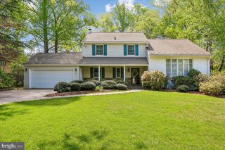 8516 THORNDEN TER, Bethesda, MD 20817