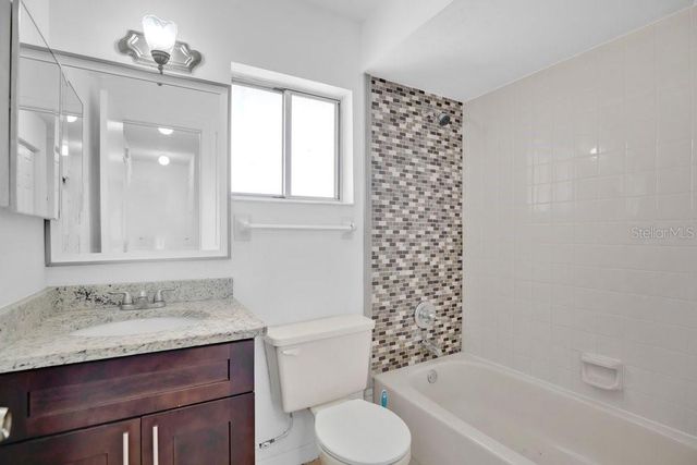2827 CORAL REEF DRIVE, Orlando, FL 32826
