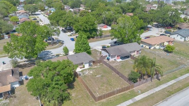 2827 CORAL REEF DRIVE, Orlando, FL 32826