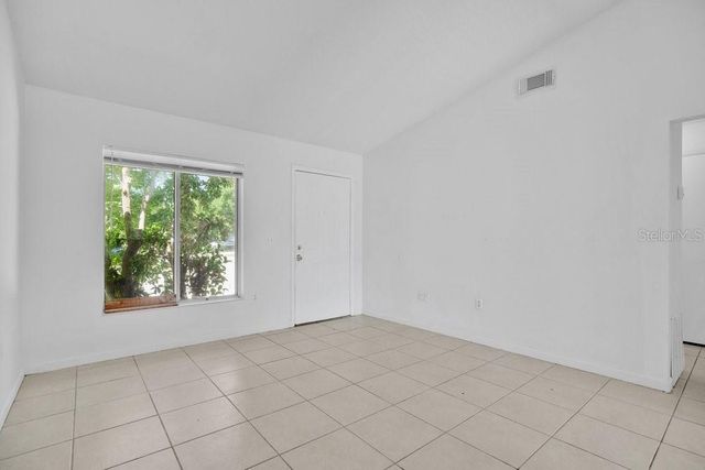 2827 CORAL REEF DRIVE, Orlando, FL 32826