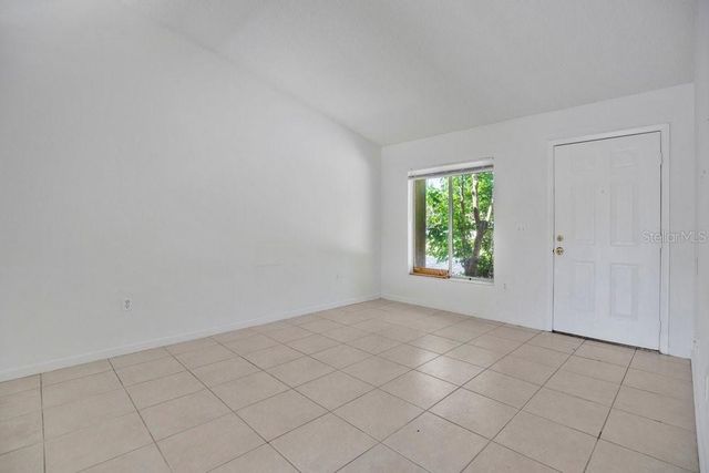 2827 CORAL REEF DRIVE, Orlando, FL 32826
