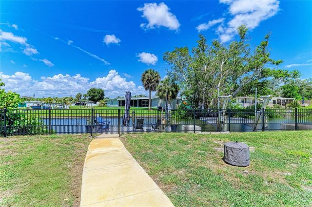 302 DONA DRIVE, Nokomis, FL 34275