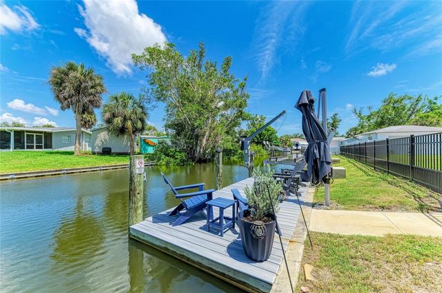 302 DONA DRIVE, Nokomis, FL 34275