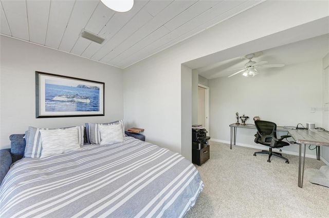 302 DONA DRIVE, Nokomis, FL 34275