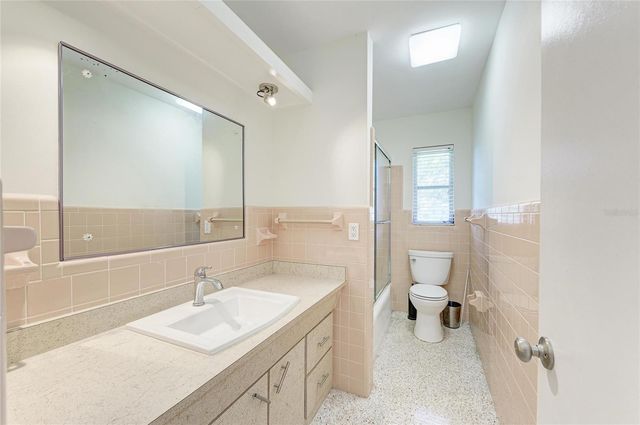 302 DONA DRIVE, Nokomis, FL 34275