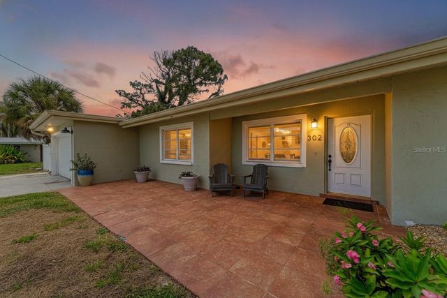 302 DONA DRIVE, Nokomis, FL 34275