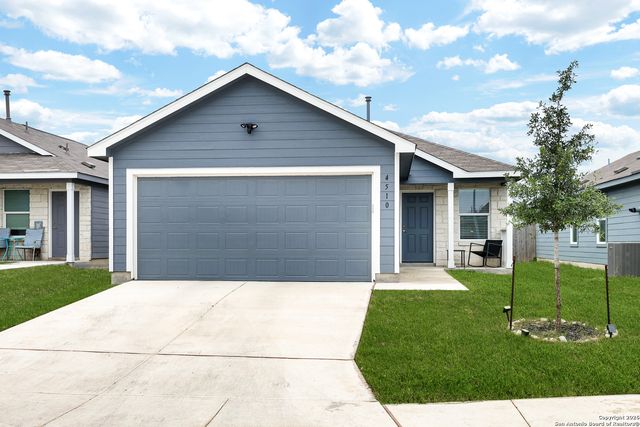 4510 MARTIN WAY, San Antonio, TX 78222