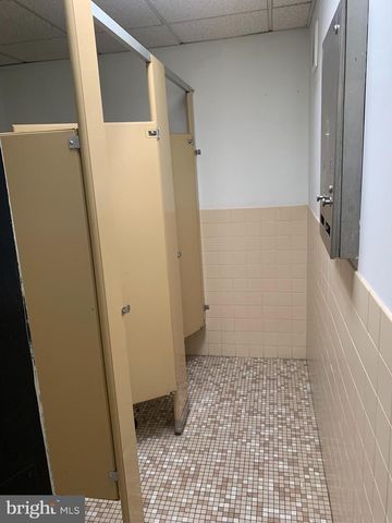 352 PENN ST, Reading, PA 19602