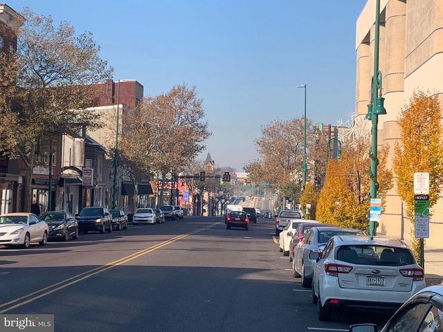 352 PENN ST, Reading, PA 19602