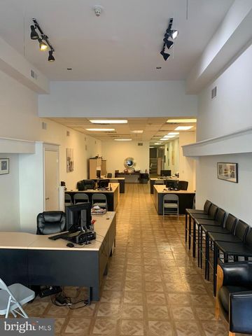 352 PENN ST, Reading, PA 19602