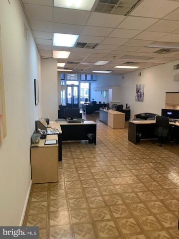 352 PENN ST, Reading, PA 19602