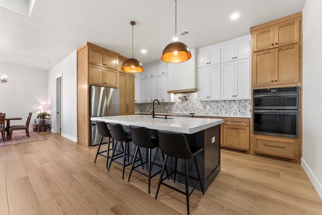 3 NE Armlei Dr, Andrews, TX 79714