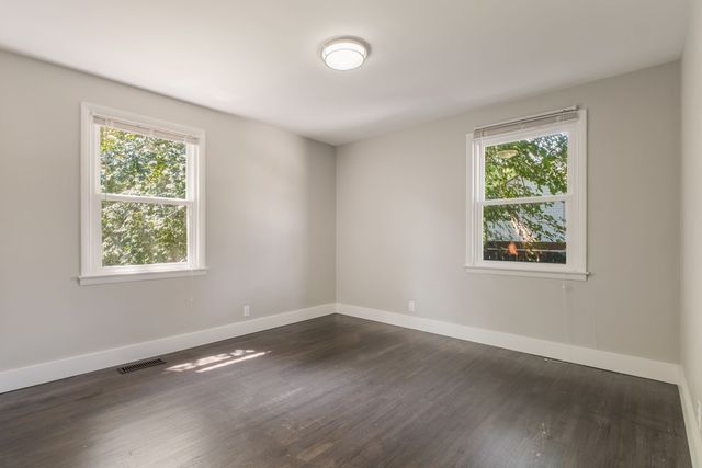 2129 Crystal Dr, Nashville, TN 37210