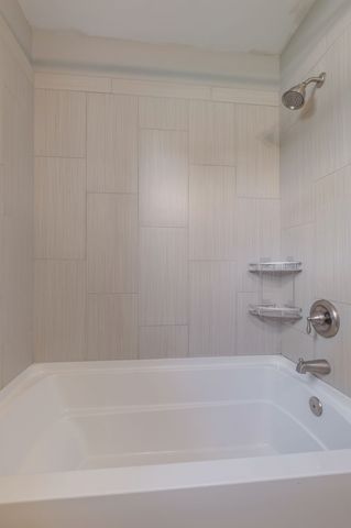 2129 Crystal Dr, Nashville, TN 37210