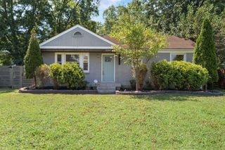 2129 Crystal Dr, Nashville, TN 37210