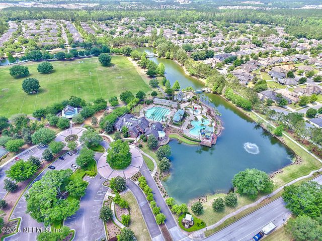 132 BRENTLEY Lane, Orange Park, FL 32065