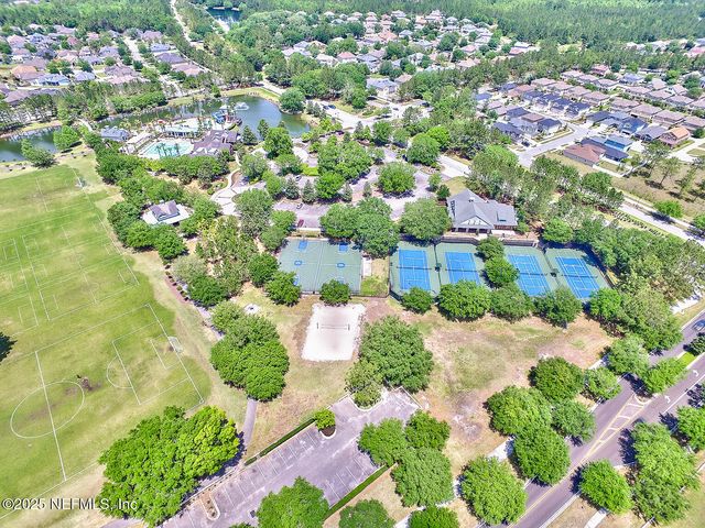 132 BRENTLEY Lane, Orange Park, FL 32065