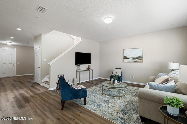 132 BRENTLEY Lane, Orange Park, FL 32065