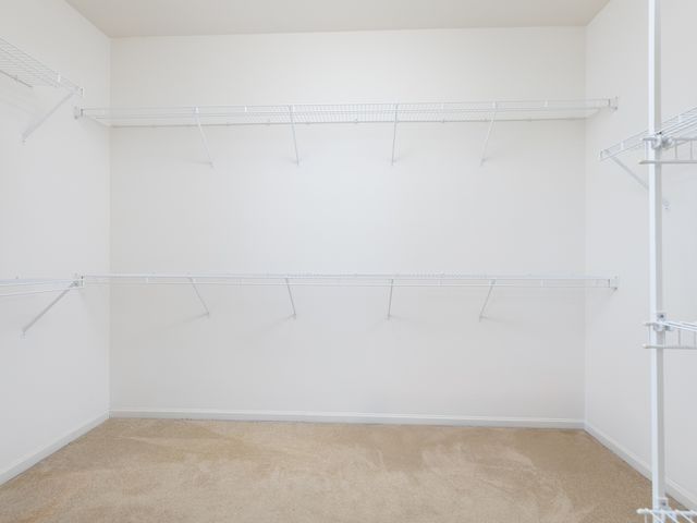 13390 Crestview Drive, Huntley, IL 60142