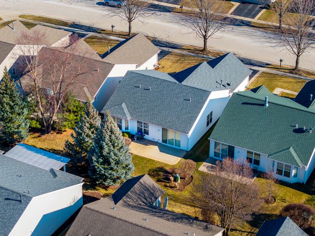 13390 Crestview Drive, Huntley, IL 60142