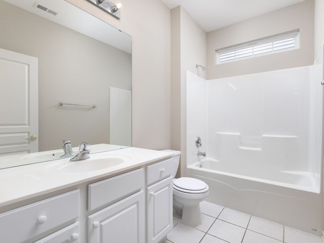 13390 Crestview Drive, Huntley, IL 60142