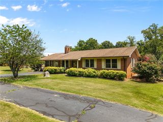 3211 NC Highway 8 S, Walnut Cove, NC 27052