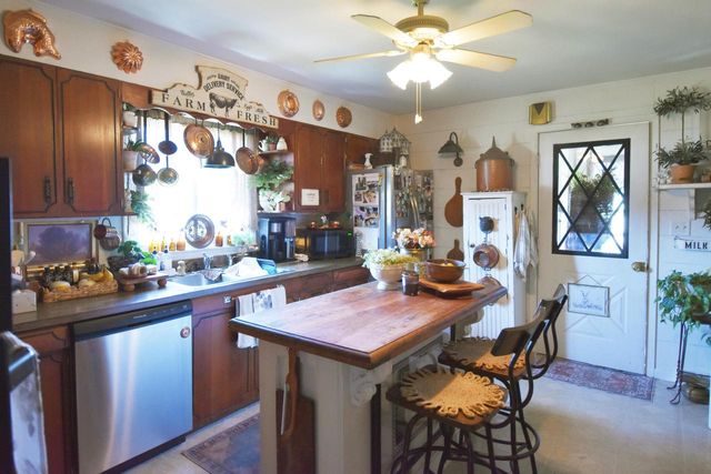 510 Main STREET, Waterford, WI 53185