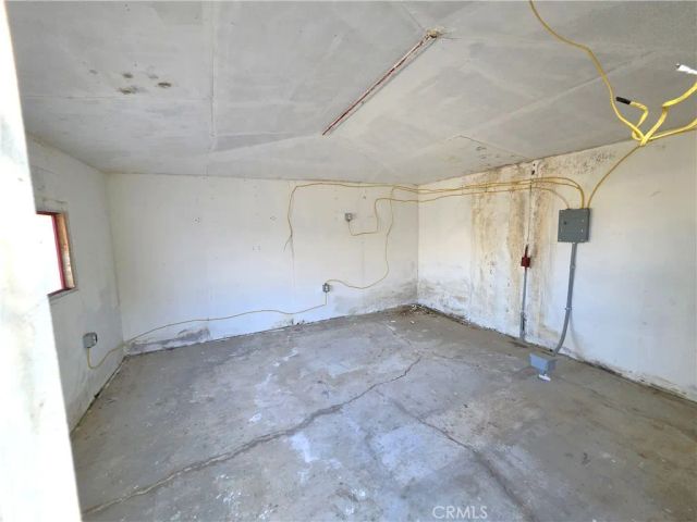 6848 Holbrook, Riverside, CA 92504