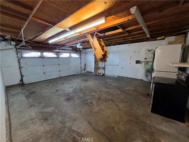 6848 Holbrook, Riverside, CA 92504