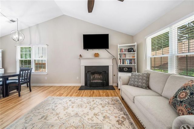 2199 Serenity NW Drive, Acworth, GA 30101